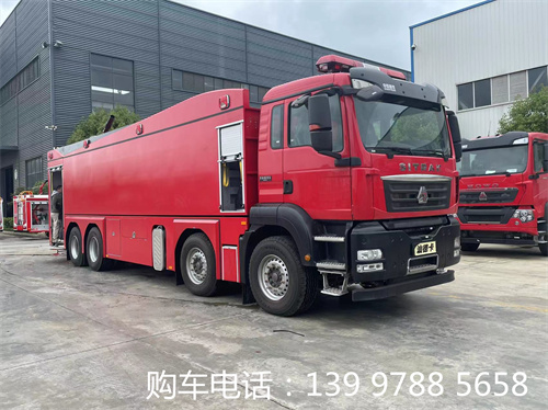 24噸汕德卡水罐消防車(chē)(國(guó)六)